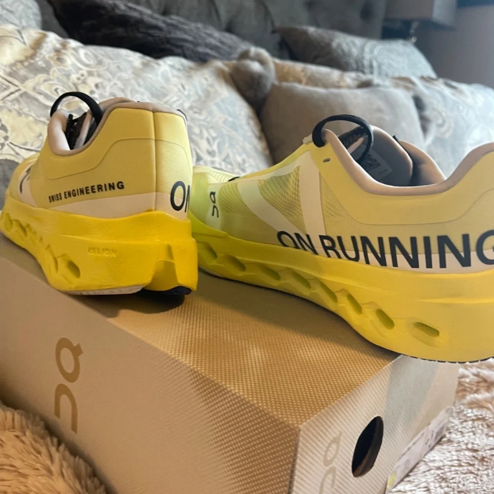 On Cloudsurfer Next Z5 Sneakers - Picture 6 of 12